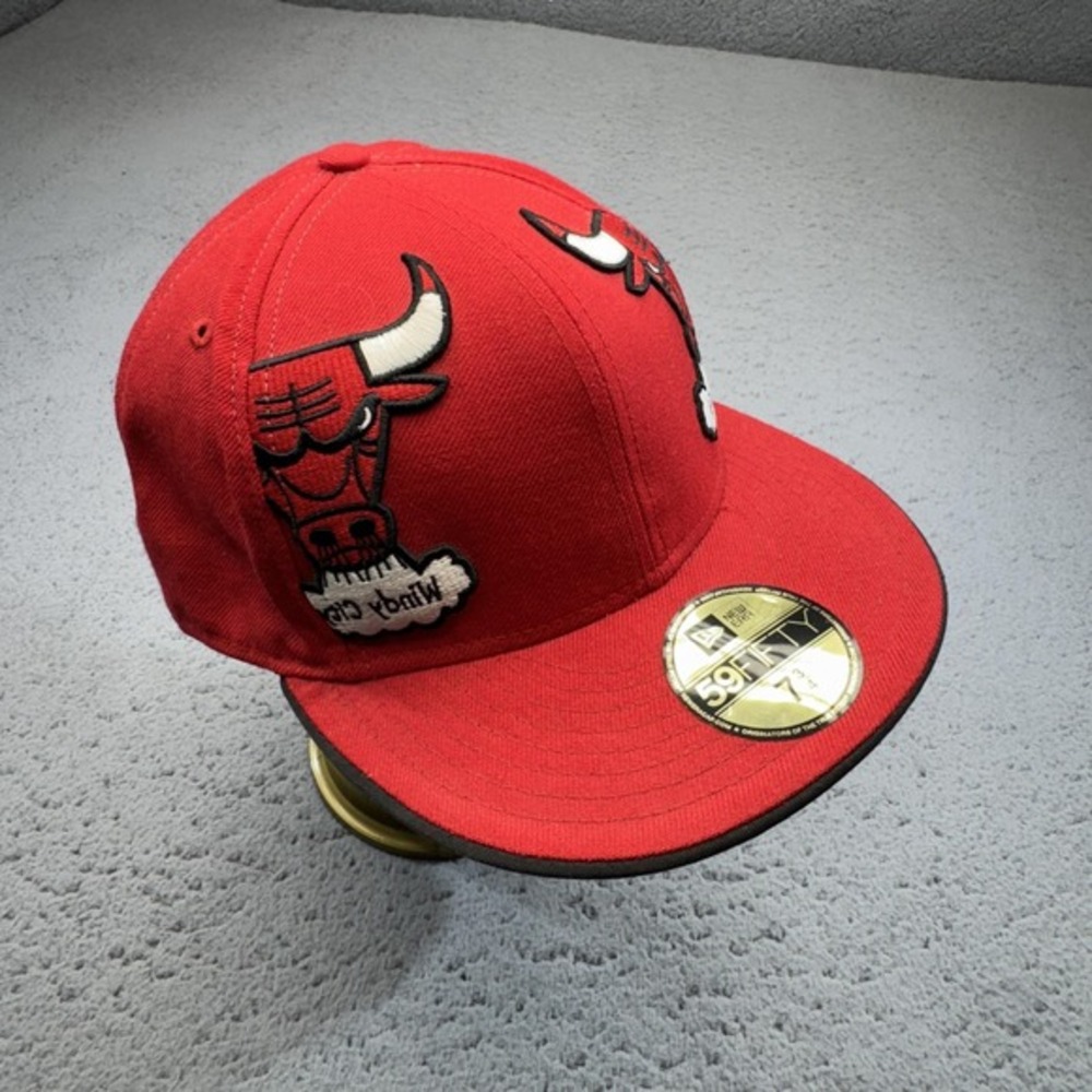 Chicago Bulls Hat Cap Fitted Mens 7 3/4 Wool NBA Basketball 59FIFTY New Era Red